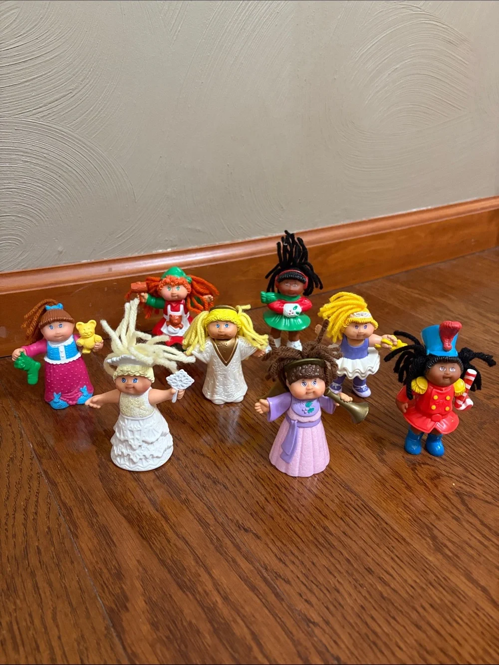 Lot of 8 Vintage Cabbage Patch Kids Mini PVC Figurines